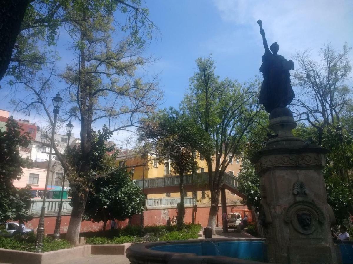 Hostalito Casa Alebrije Homestay *